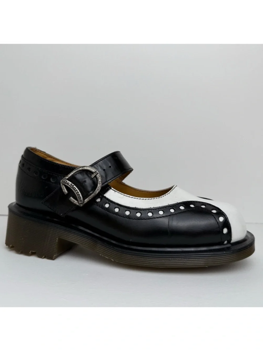 Vintage Dr. Martens England MIE Black White Wingtip Heel Mary Janes Shoes UK 4 - Picture 3 of 16